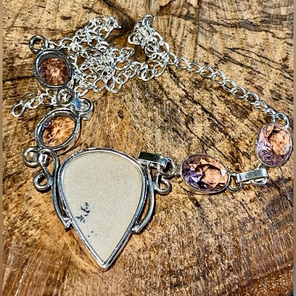 Fosillized Dendritic Necklace 15”- 17” - Picture 4 of 8